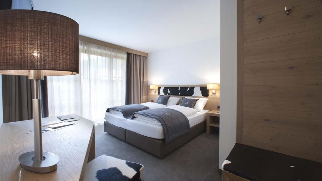 Hotel La Fradora - Dolomites Hotel San Cassiano  Zewnętrze zdjęcie